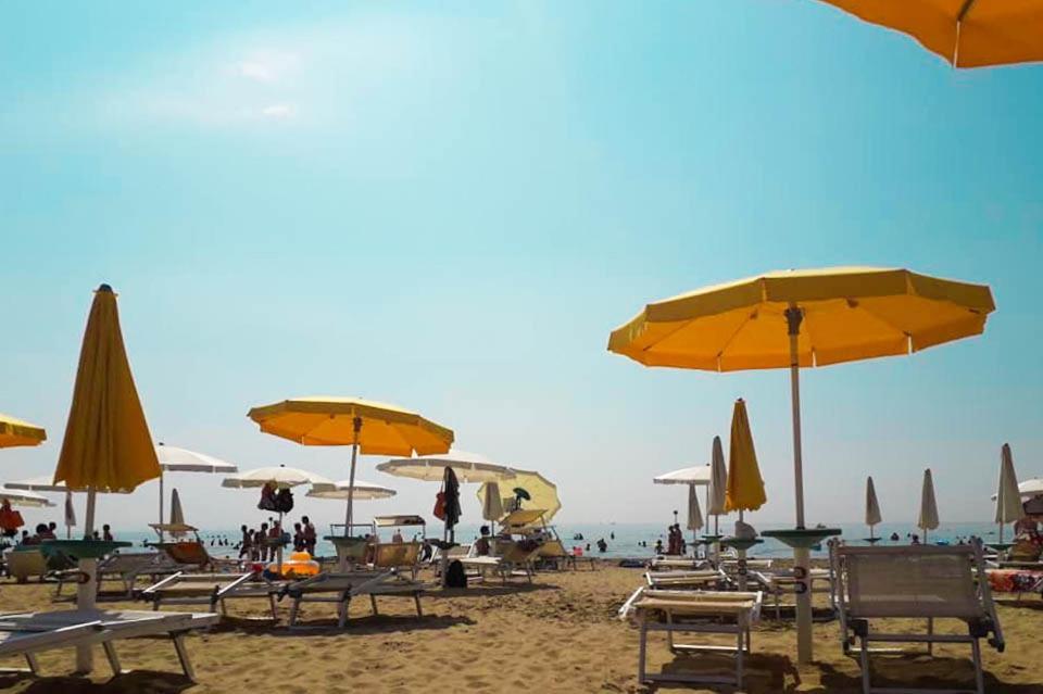 Hotel Zen Lignano Sabbiadoro Exterior foto